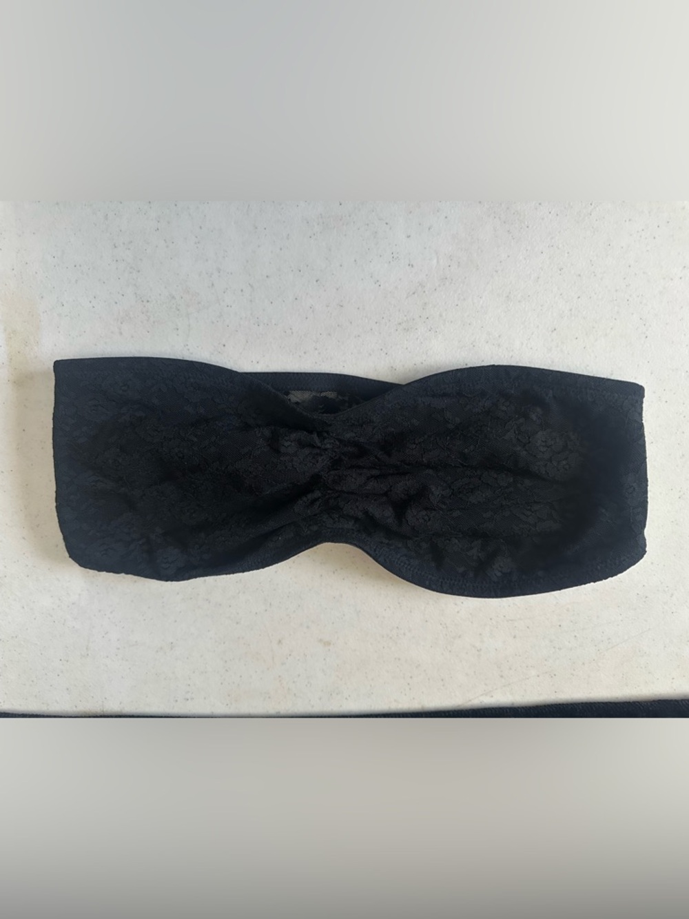 Victoria’s Secret PINK Black Lace Bandeau Strapless Bra M